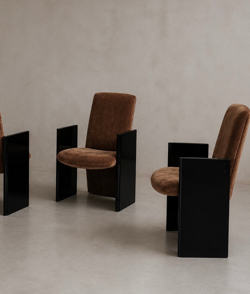 Set of 4 Kinu Chairs