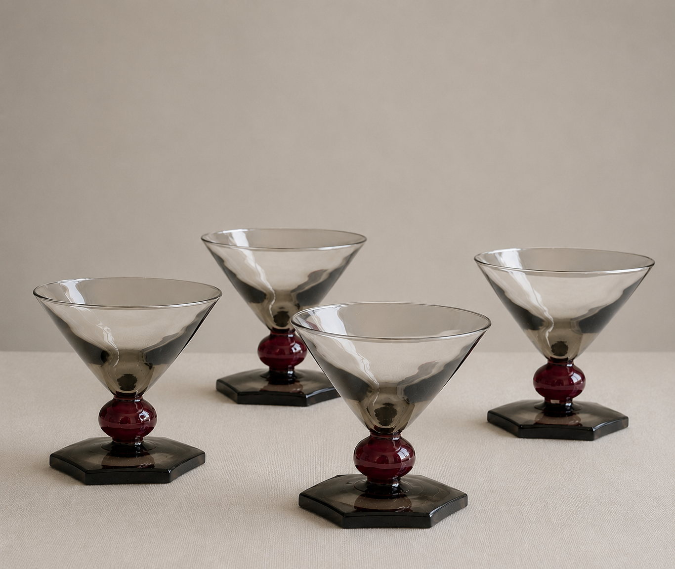 Set of 4 Art Deco Murano Glass Coupe