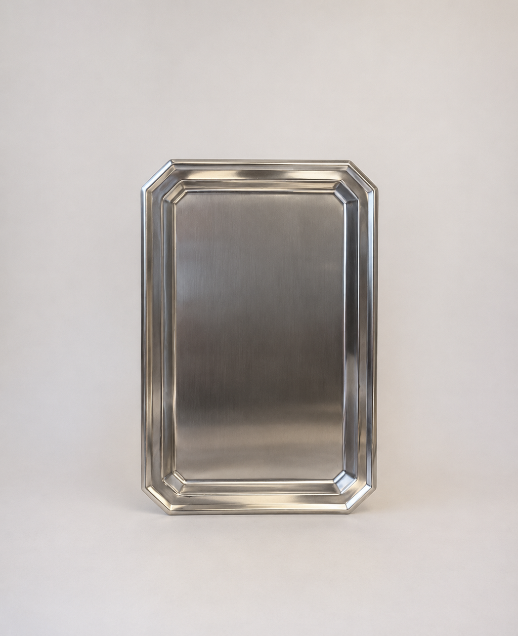 American Airlines Tray