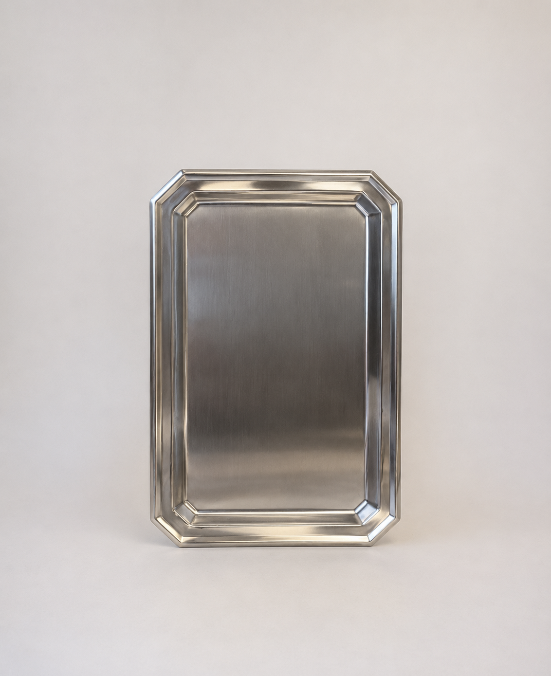 American Airlines Tray