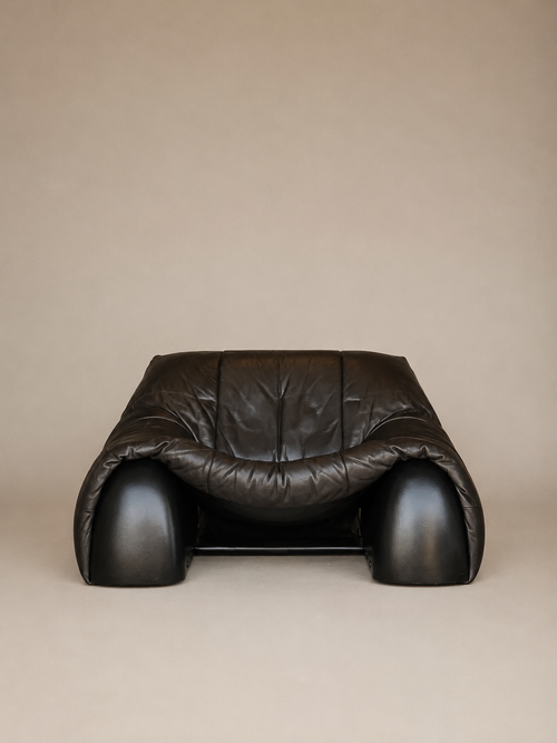 Amak Lounge Chair by Annie Hieronimus